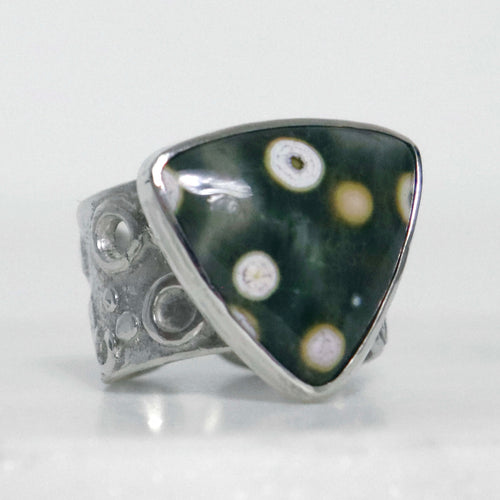 Triangle ocean jasper ring in polished silver setting, handmade by Roff Jewellery 