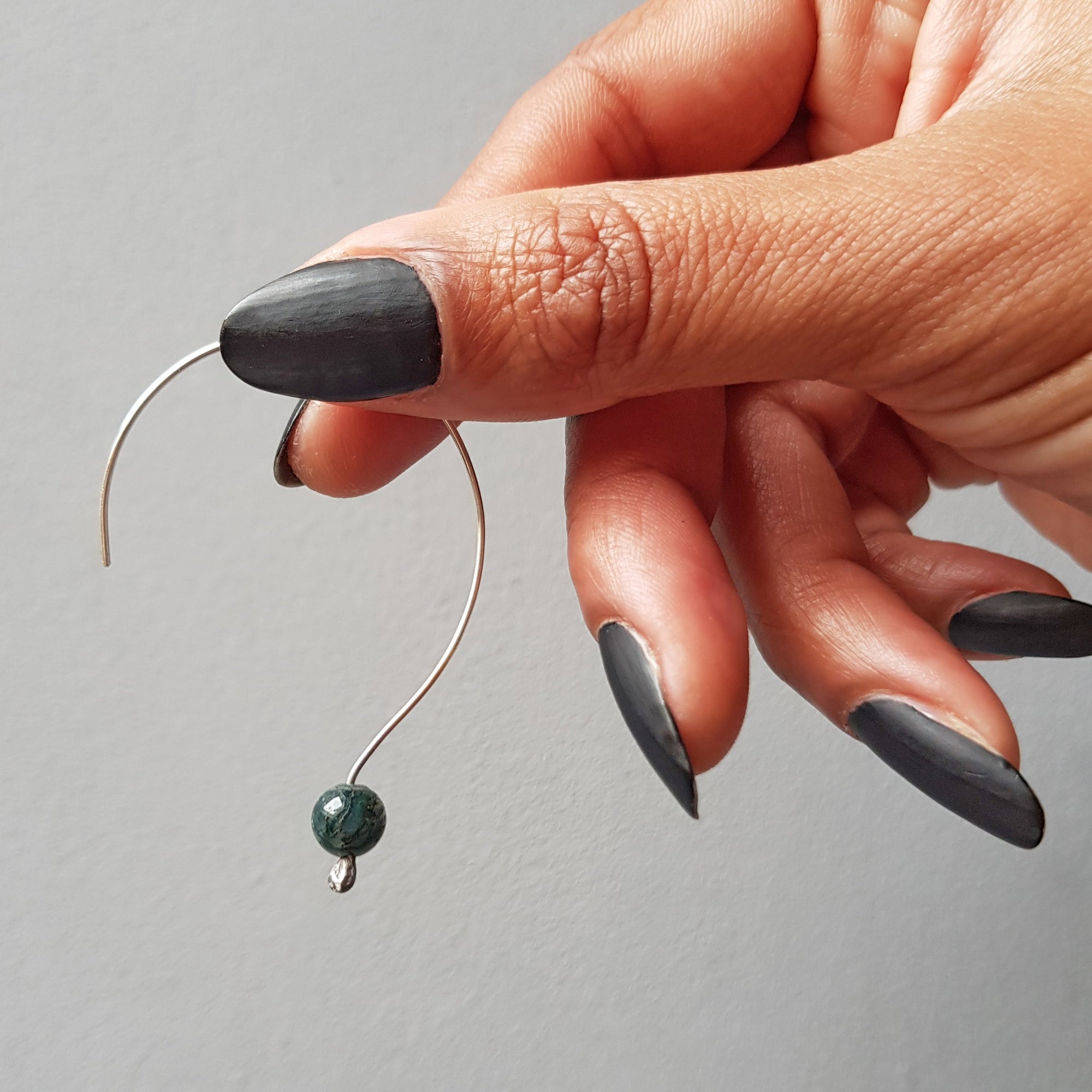 agate earrings for women, gift for her, fine silver earrings with agate. handcrafted by roff