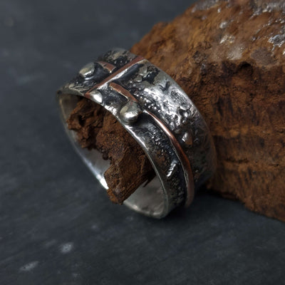 Modern silver ring for everyday wear, silver granules and copper accents, handmade ring by roff