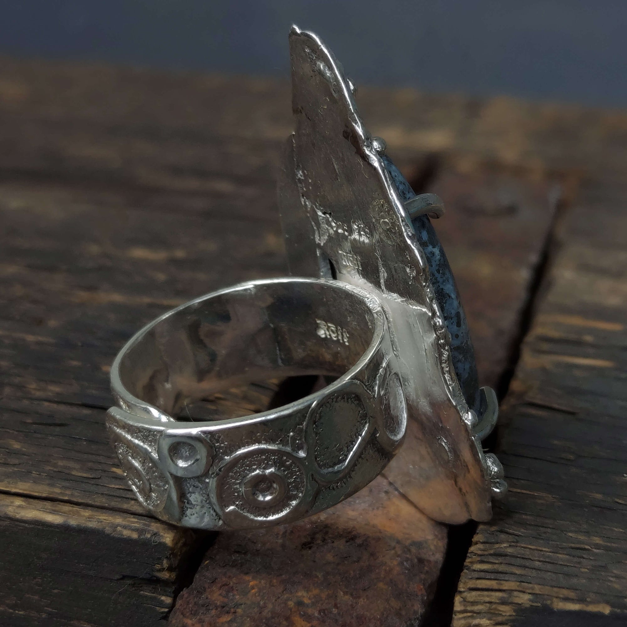 adjustable silver ring with circle pattern, raw texture, oxidized with gemstone, handmade by roff