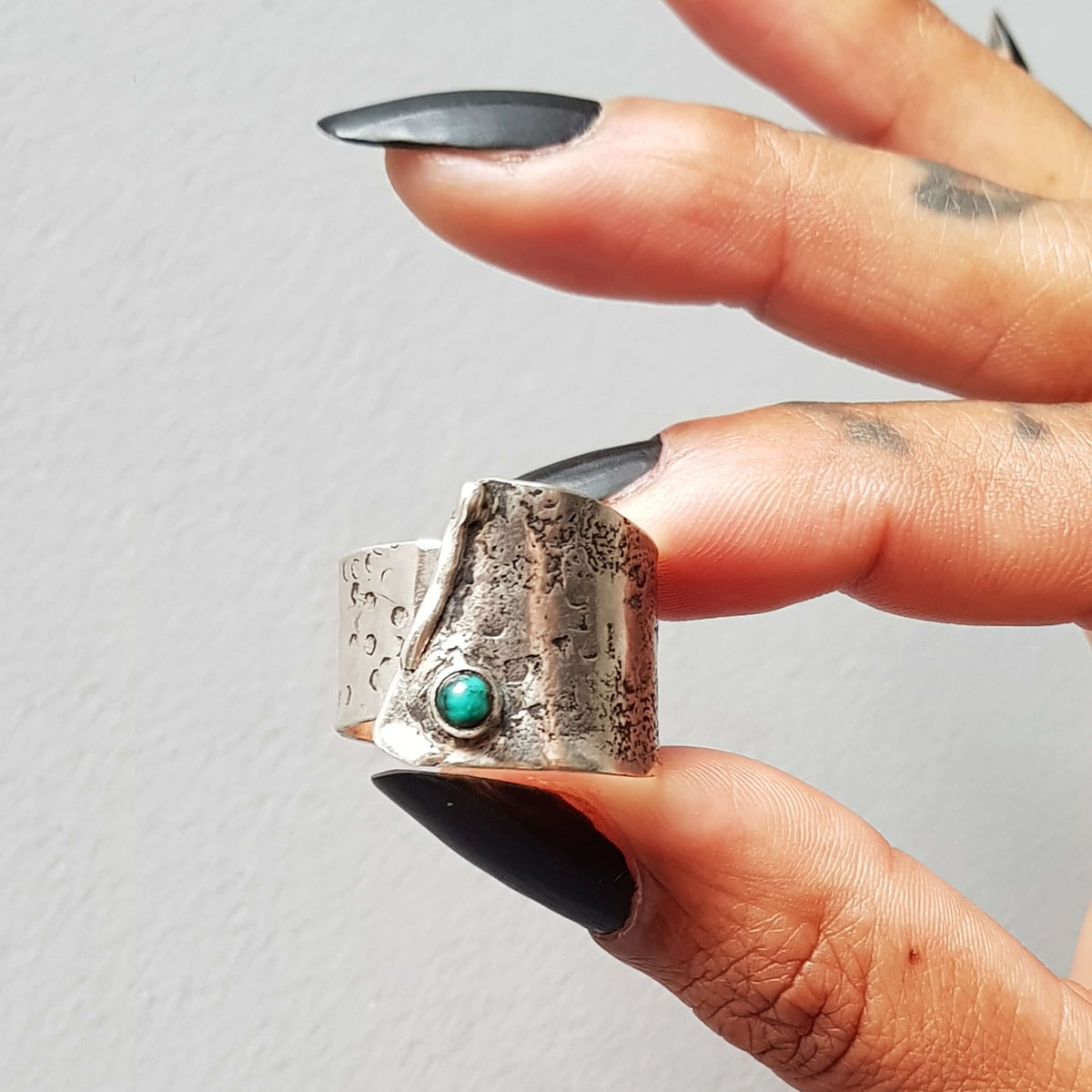 Organic rough silver ring with turquoise stone. handmade ring by roff jewellery