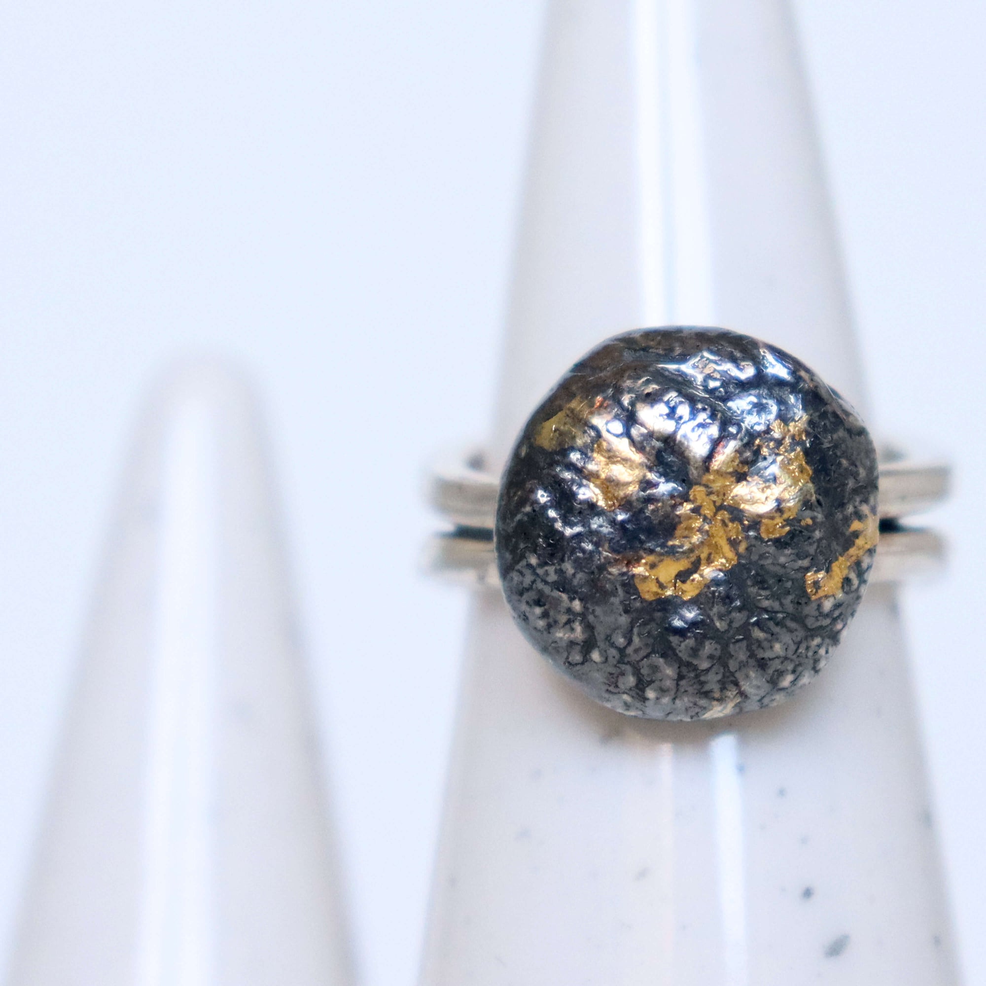 pink ring, small size ring, silver ladies ring, handmade keumboo ring with gold, by roff jewellery