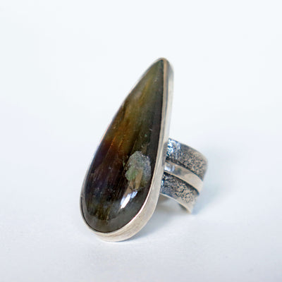 Textured and tarnished silver ring, adjustable size with labradorite, handmade by roff jewellery