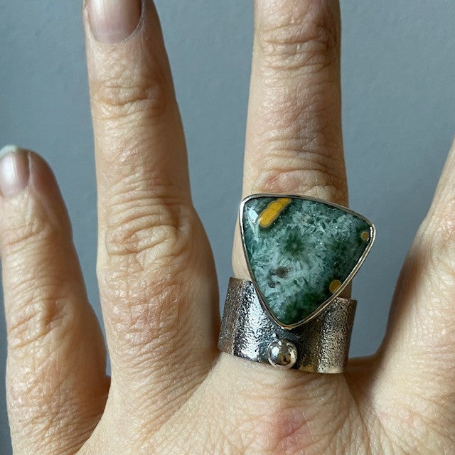 handmade silver statement ring with gemstone, big chunky ring, adjustable in size, handmade by roff